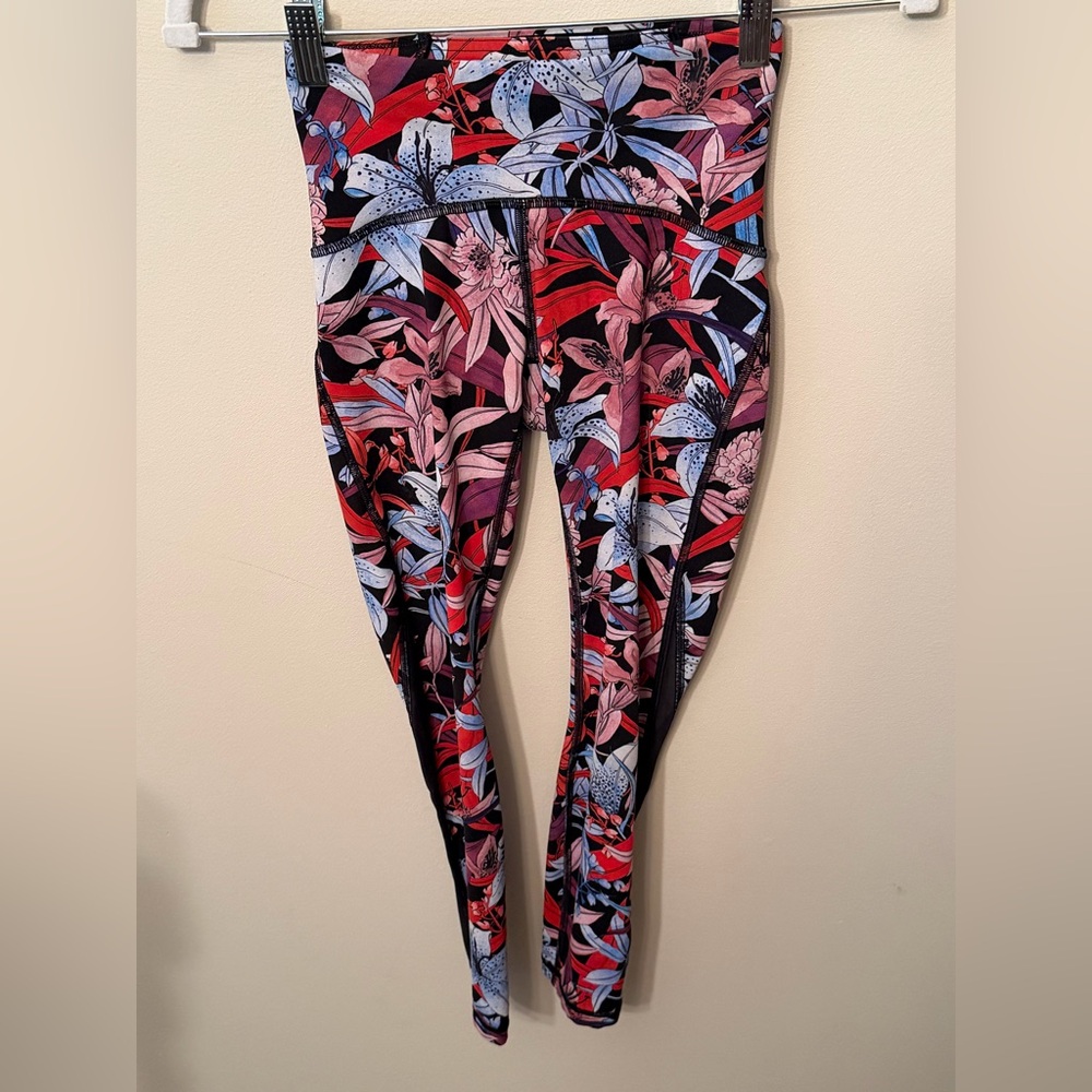 💗 Lululemon Train Times Leggings 25” Inseam In Size 2
